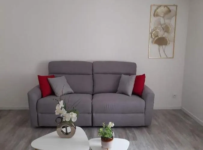 Logis Dans Construction De Caractere